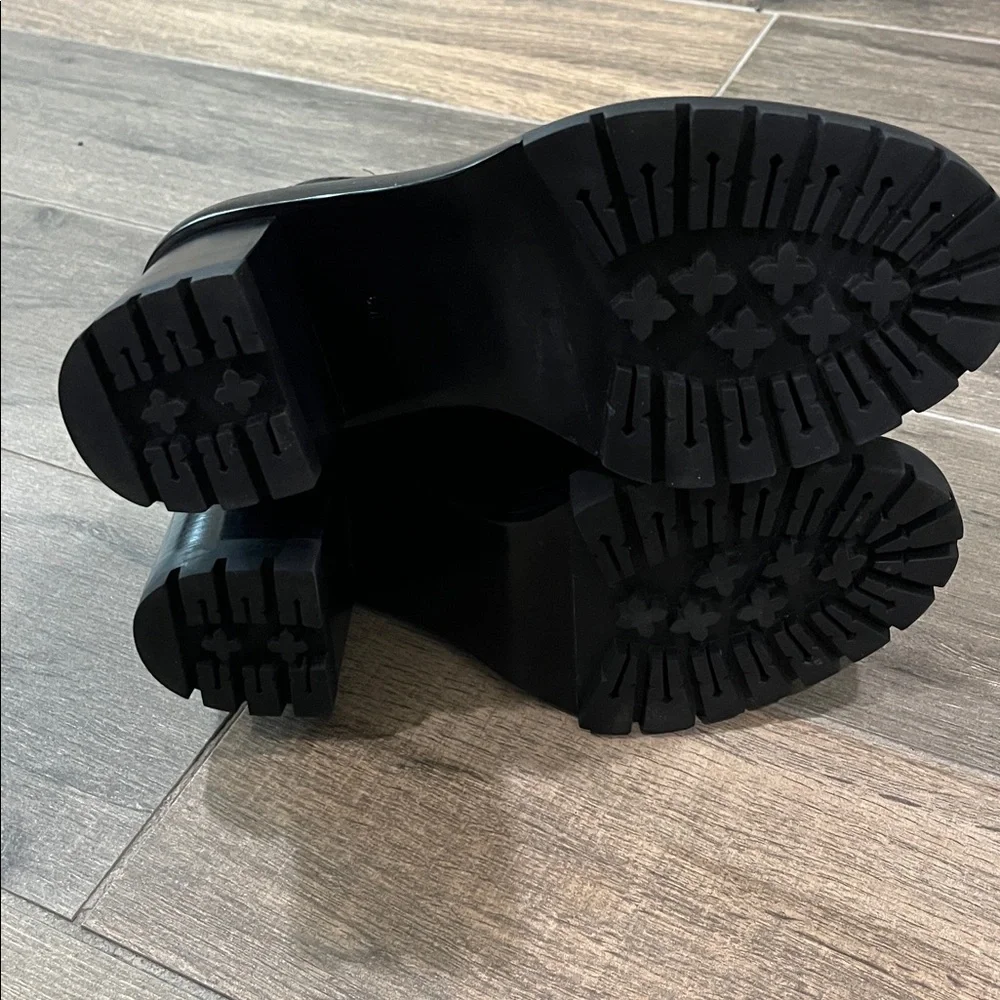 NEW Tory Burch Miller Mixed Materials Lug Sole Boot Black Size 6